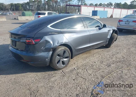 2020 Tesla Model 3 Standard Range Plus Rear-Wheel Drive/Standard Range Rear-Wheel Drive from USA, damaged, VIN 5YJ3E1EA1LF658020